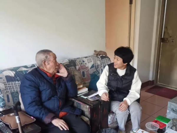 学院组织开展“敬老月”活动