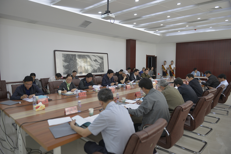 河北省工程机械产业技术研究院论证会在我院举行